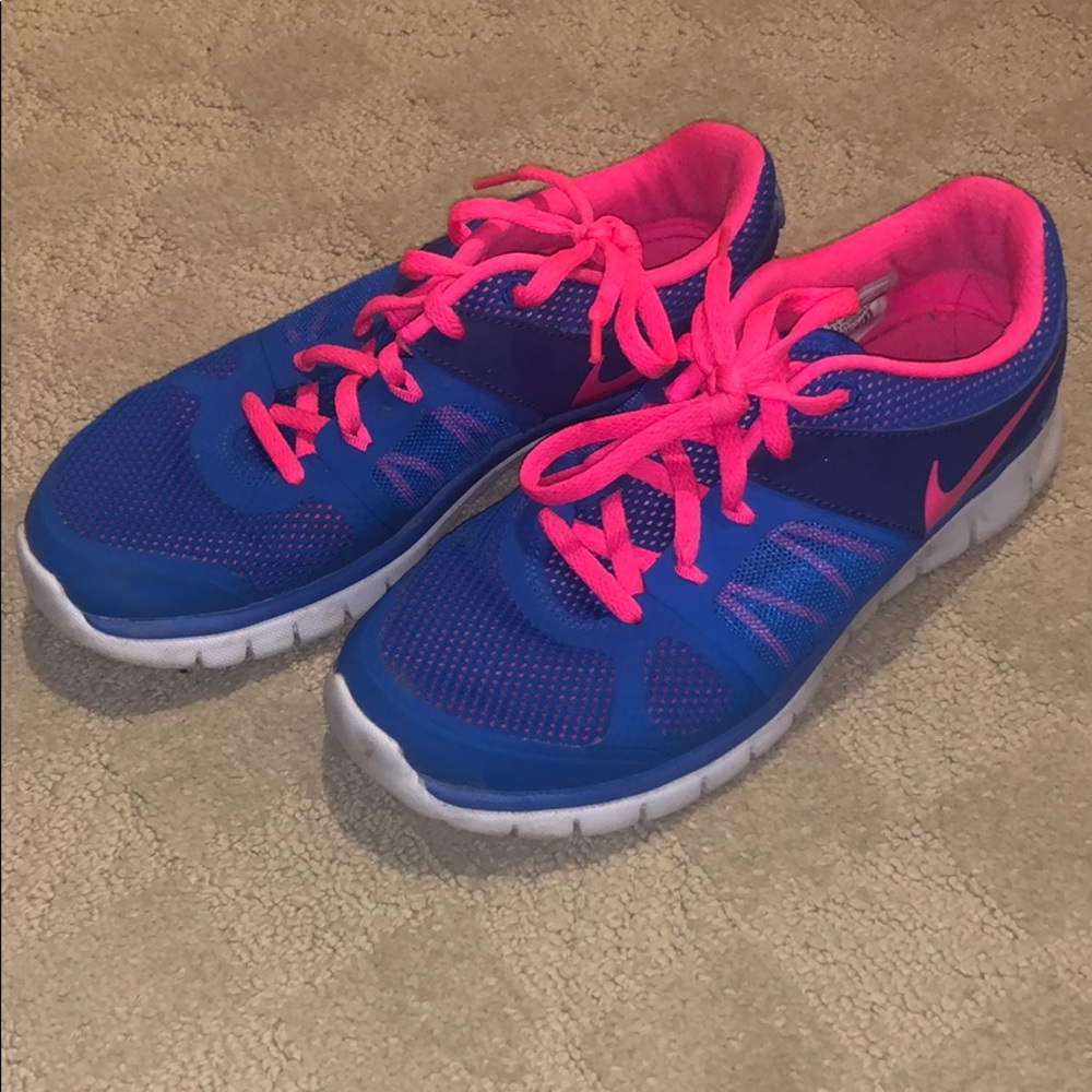 Nike Athletic Running Shoes